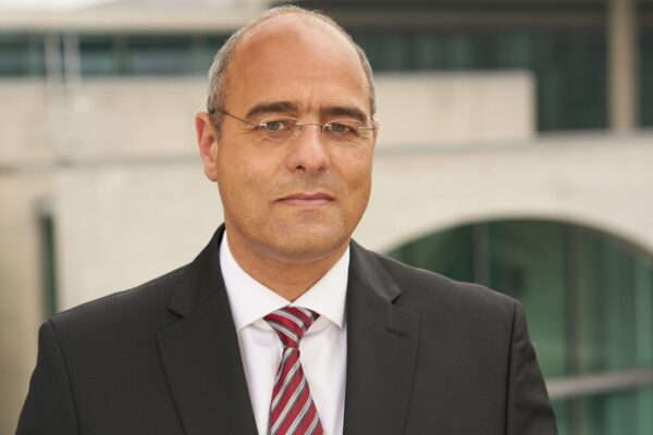 Peter Boehringer: Sonderschulden sollen die Koalition retten – auch Brüssel will neue Schulden für Kriegstüchtigkeit