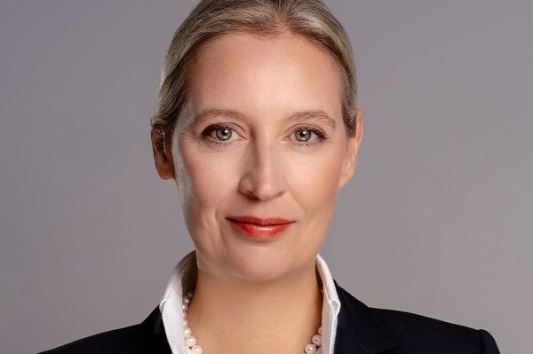 Alice Weidel: Bundesprogramme zur Aufnahme von Migranten unverzüglich beenden